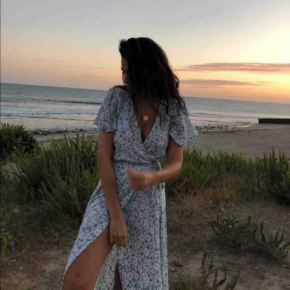 Auguste The Label Mila Muse Maxi Dress US2 - Picture 6 of 6